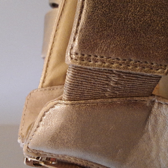 Adrienne Vittadini Gold Sandals - Picture 9 of 9